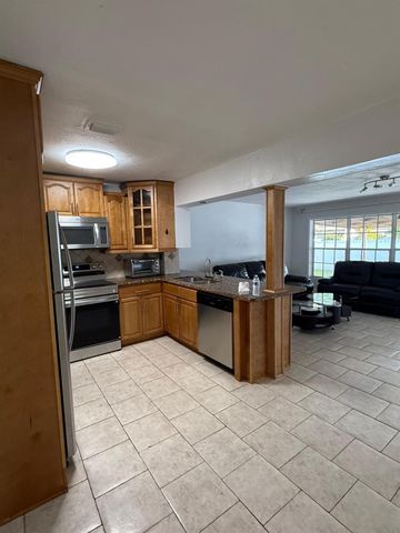 4186 SW 48th Ct, Fort Lauderdale, FL 33314