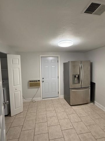 4186 SW 48th Ct, Fort Lauderdale, FL 33314