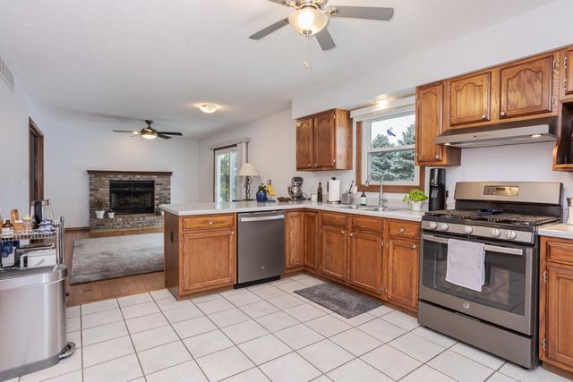 1600 Surrey Street, Normal, IL 61761