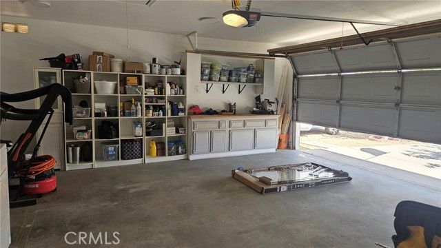 10409 Redwood Boulevard, California City, CA 93505