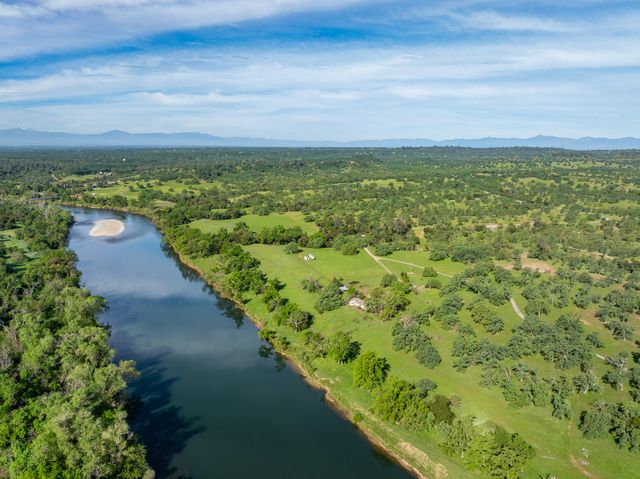 22080 Forbes Way, Red Bluff, CA 96080