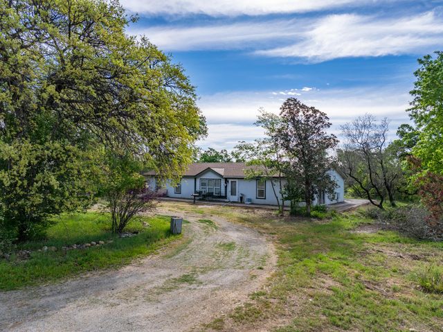 22080 Forbes Way, Red Bluff, CA 96080