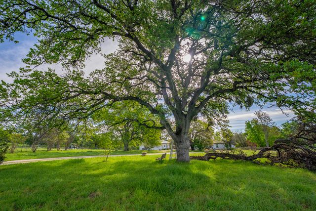 22080 Forbes Way, Red Bluff, CA 96080