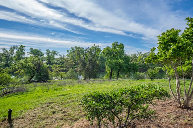 22080 Forbes Way, Red Bluff, CA 96080