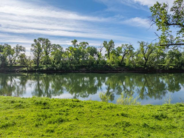 22080 Forbes Way, Red Bluff, CA 96080