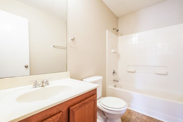 3356 Mojave Drive, Dallas, TX 75241