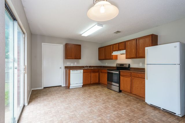 3356 Mojave Drive, Dallas, TX 75241