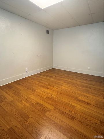 1378 N Park Drive, East St Louis, IL 62204