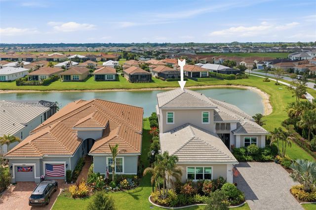 9111 SW Roccia Way, Port St. Lucie, FL 34987