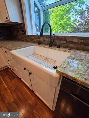 35175 PHEASANT RIDGE RD, Locust Grove, VA 22508