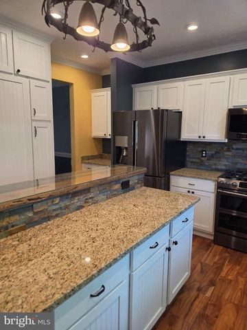 35175 PHEASANT RIDGE RD, Locust Grove, VA 22508