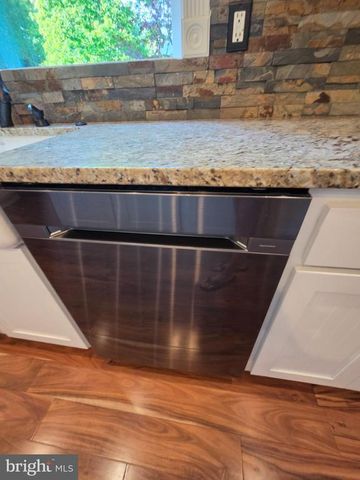 35175 PHEASANT RIDGE RD, Locust Grove, VA 22508