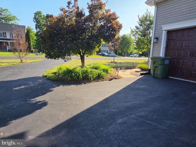 35175 PHEASANT RIDGE RD, Locust Grove, VA 22508