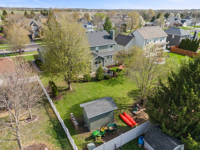 972 Canyon Trail Court, Yorkville, IL 60560