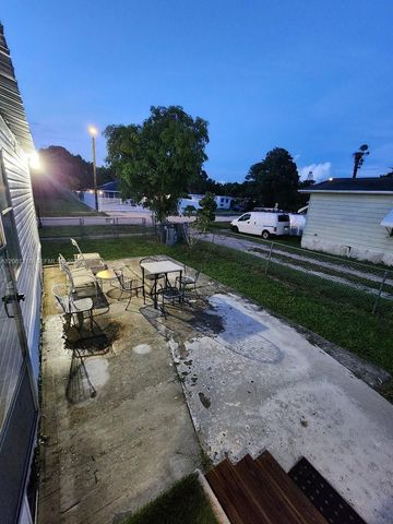 5864 Cartier Road H, West Palm Beach, FL 33417