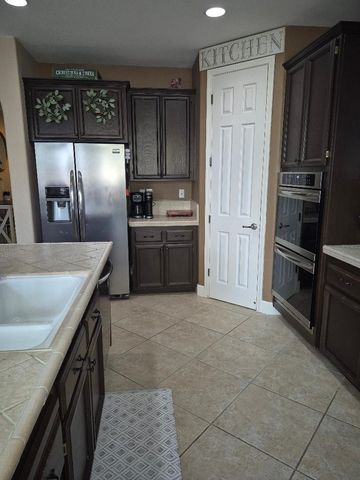 2275 Casa Dulce Way, Plumas Lake, CA 95961