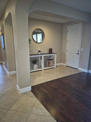 2275 Casa Dulce Way, Plumas Lake, CA 95961