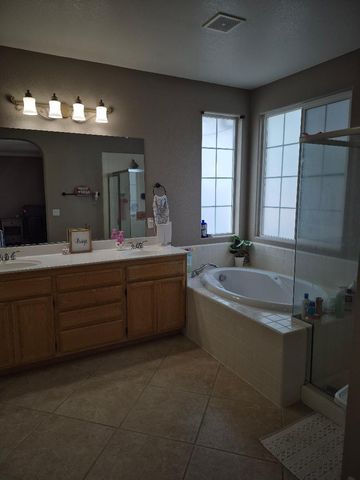 2275 Casa Dulce Way, Plumas Lake, CA 95961