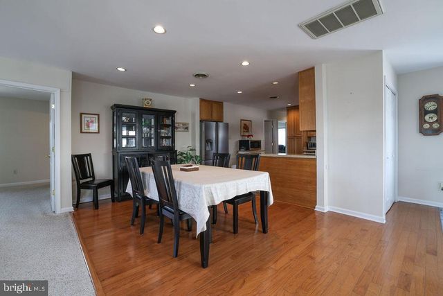 28 W HUDSON DR, Little Egg Harbor Twp, NJ 08087