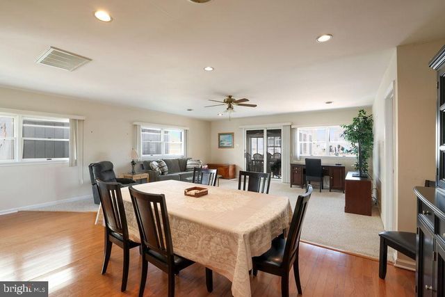 28 W HUDSON DR, Little Egg Harbor Twp, NJ 08087