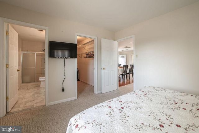 28 W HUDSON DR, Little Egg Harbor Twp, NJ 08087