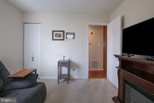 28 W HUDSON DR, Little Egg Harbor Twp, NJ 08087