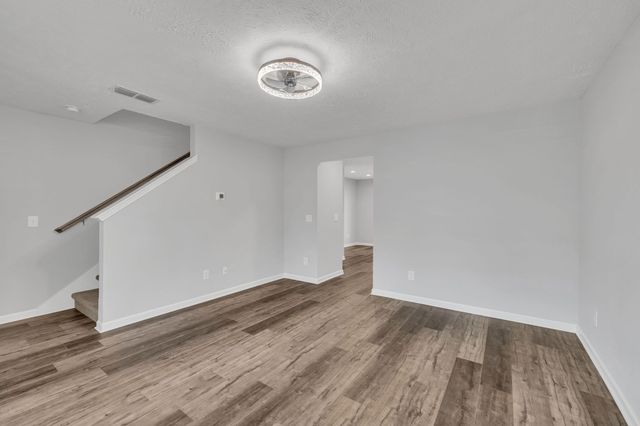 1037 Tradition Trl, Murfreesboro, TN 37130