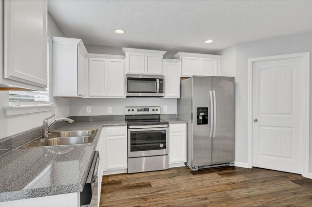 1037 Tradition Trl, Murfreesboro, TN 37130