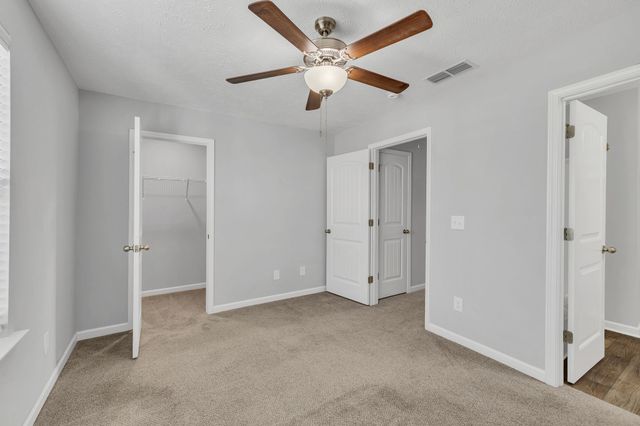 1037 Tradition Trl, Murfreesboro, TN 37130