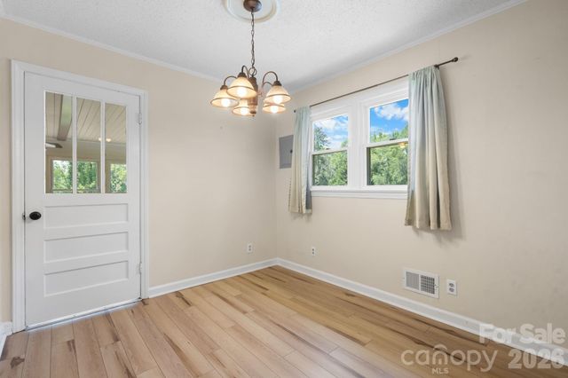 6264 US 221 Highway S, Marion, NC 28752
