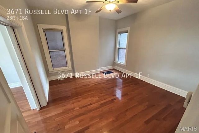 3671 Russell Boulevard, St Louis, MO 63110