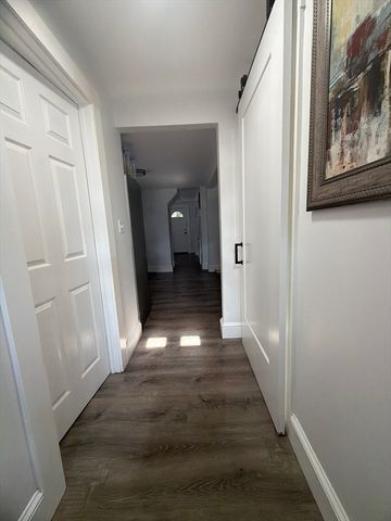 70 Robinson St, Lynn, MA 01905