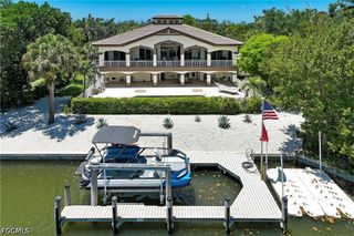 1066 Bailey RD, Sanibel, FL 33957
