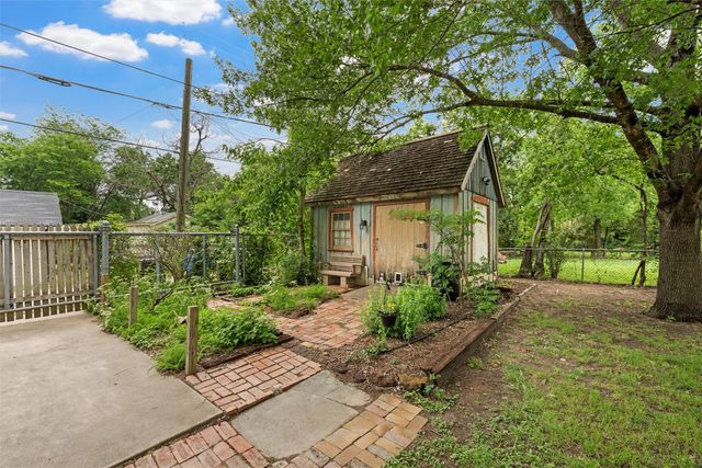 1312 N 22nd Street, Waco, TX 76707