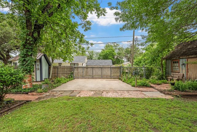 1312 N 22nd Street, Waco, TX 76707