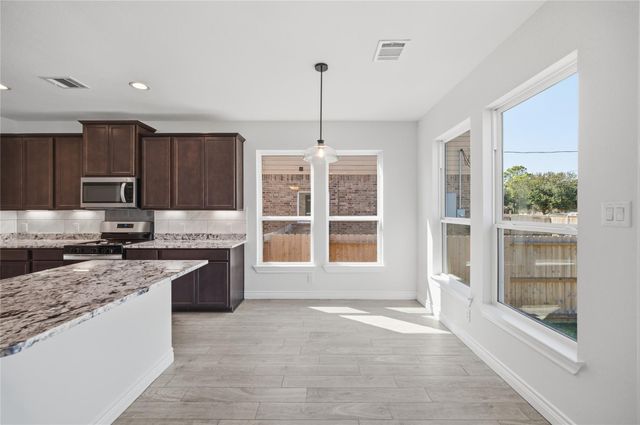 16510 Boston Post Road, Cypress, TX 77429