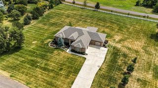25055 Woodridge Circle, Leavenworth, KS 66048