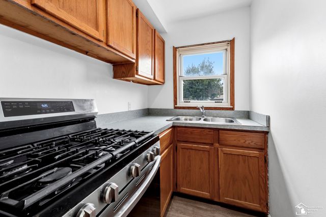 3106 River Drive, Lincoln Park, MI 48146