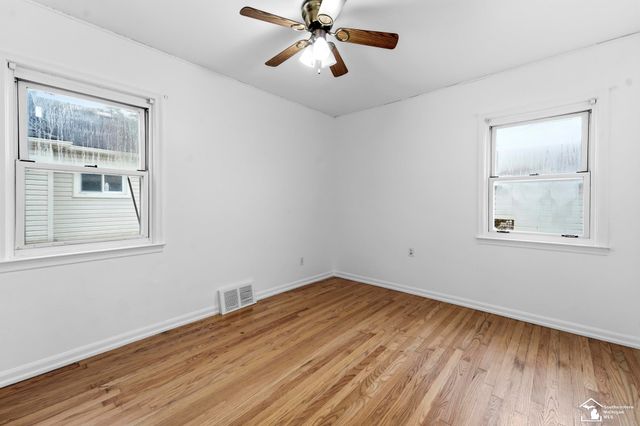 3106 River Drive, Lincoln Park, MI 48146