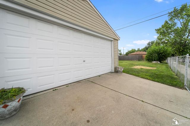 3106 River Drive, Lincoln Park, MI 48146