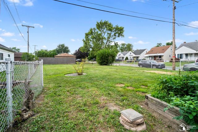 3106 River Drive, Lincoln Park, MI 48146