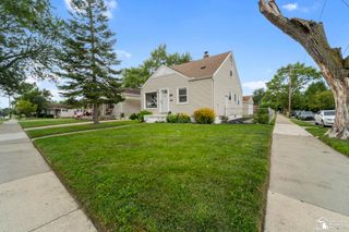 3106 River Drive, Lincoln Park, MI 48146