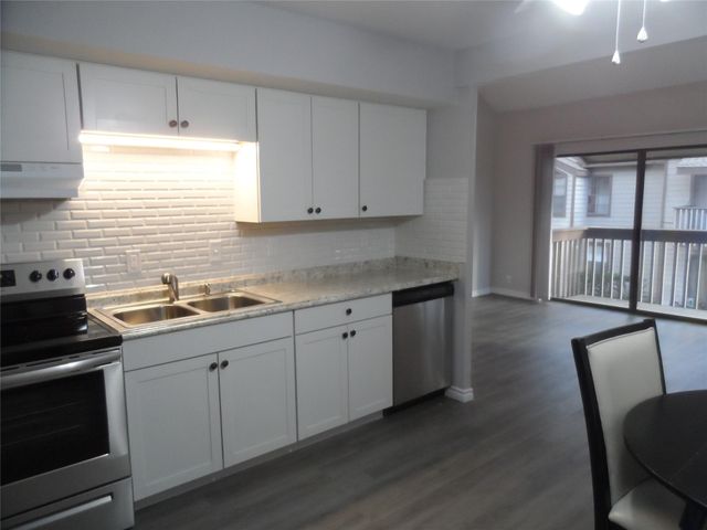 12900 Walden Road 618F, Montgomery, TX 77356