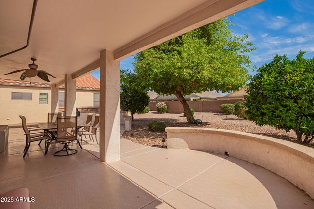 18077 W Sammy Way, Surprise, AZ 85374