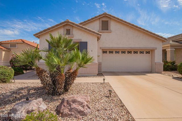 18077 W Sammy Way, Surprise, AZ 85374