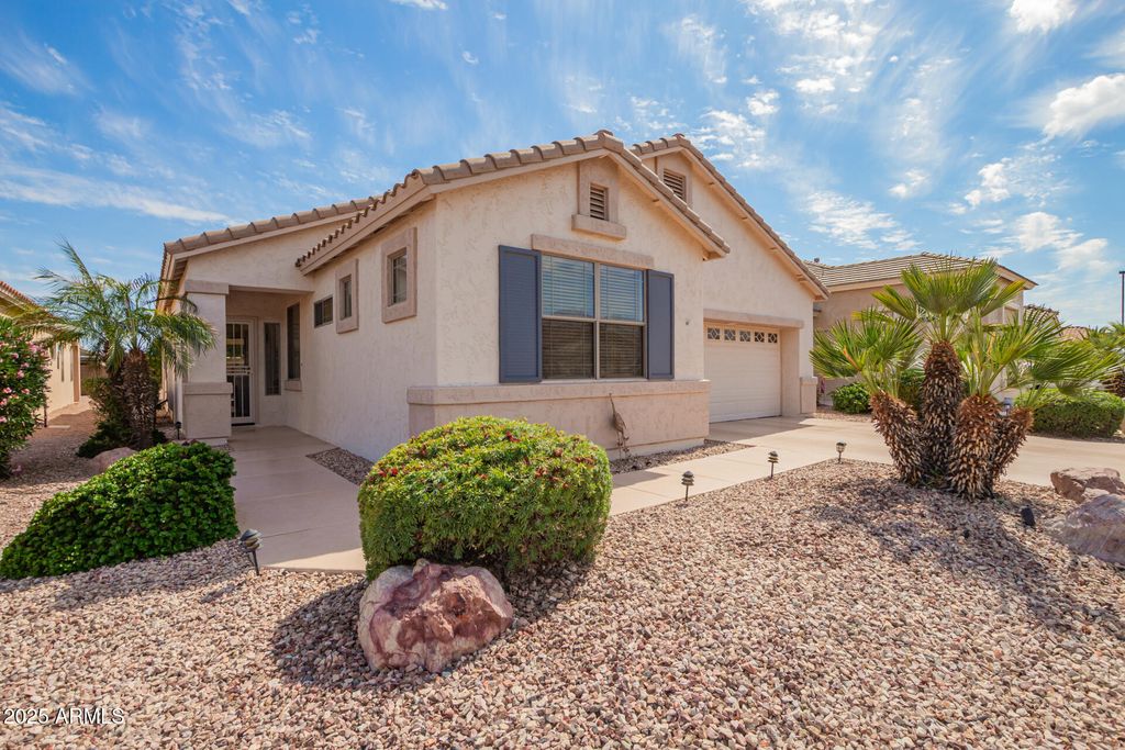 18077 W Sammy Way, Surprise, AZ 85374
