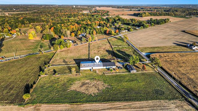 3658 W 200 N, Peru, IN 46970