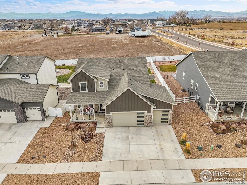 2538 Doe Ridge Way, Johnstown, CO 80534