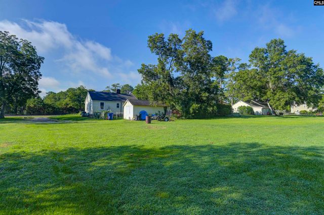 637 E Church Street, Leesville, SC 29070