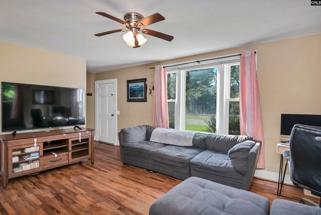637 E Church Street, Leesville, SC 29070